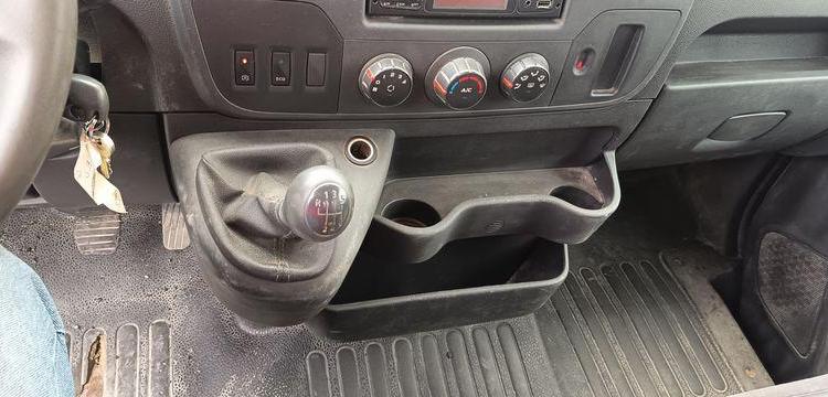 RENAULT MASTER 2,3 DCI 16V BENNE AVEC COFFRE ACIER DIESEL – 168574 KMS – ANNEE 2016 ROUGE ED-254-FX