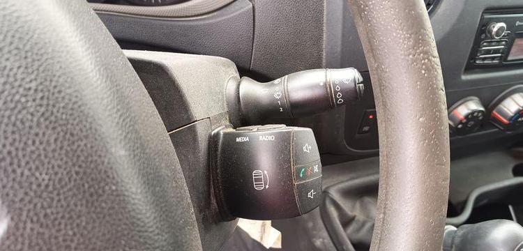 RENAULT MASTER 2,3 DCI 16V BENNE AVEC COFFRE ACIER DIESEL – 168574 KMS – ANNEE 2016 ROUGE ED-254-FX