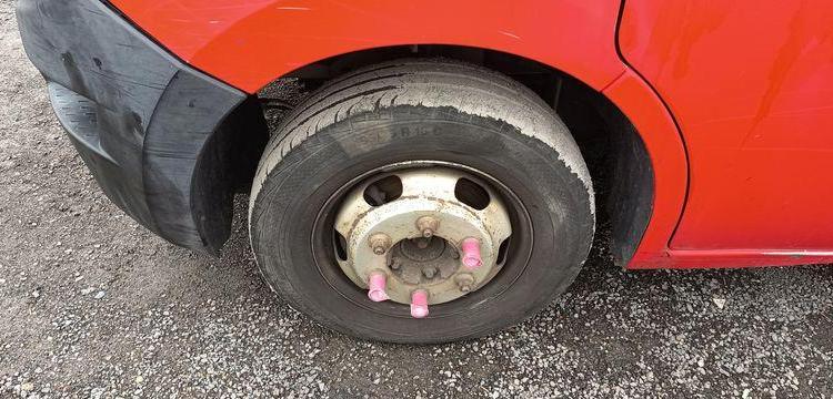 RENAULT MASTER 2,3 DCI 16V BENNE AVEC COFFRE ACIER DIESEL – 168574 KMS – ANNEE 2016 ROUGE ED-254-FX