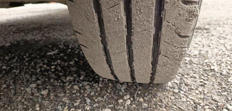 RENAULT MASTER 2,3 DCI 16V BENNE AVEC COFFRE ACIER DIESEL – 168574 KMS – ANNEE 2016 ROUGE ED-254-FX