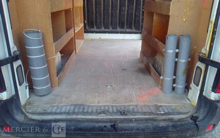 RENAULT MASTER BLANC ED-570-PB