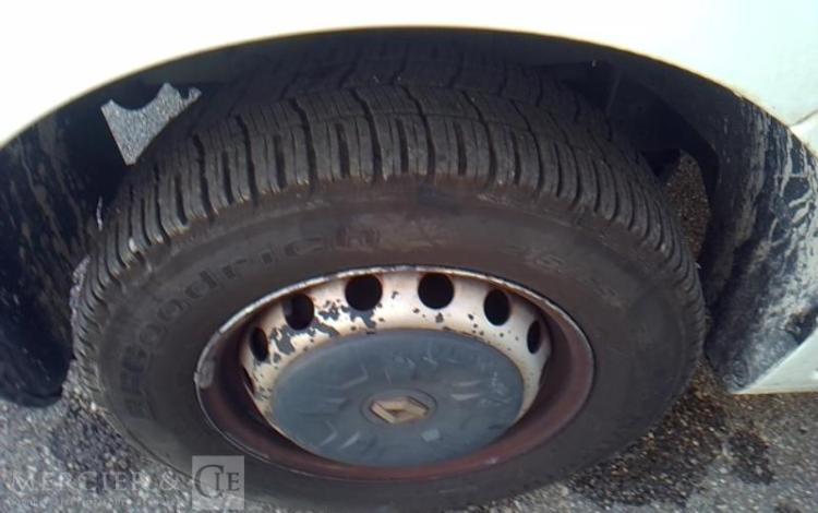 RENAULT MASTER BLANC ED-570-PB