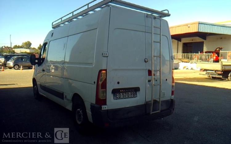 RENAULT MASTER BLANC ED-570-PB