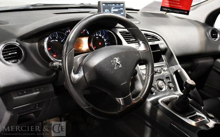 PEUGEOT 3008 1,2 PURETECH 130 STYLE START-STOP NOIR ED-704-ZT