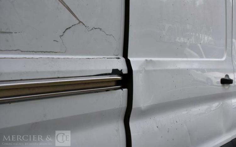 FORD TRANSIT L2H2 125CH TREND BLANC ED-917-KL