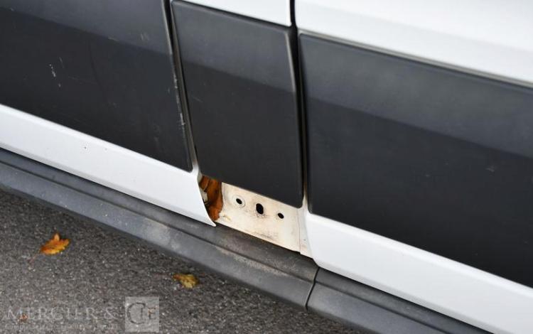 FORD TRANSIT L2H2 125CH TREND BLANC ED-917-KL