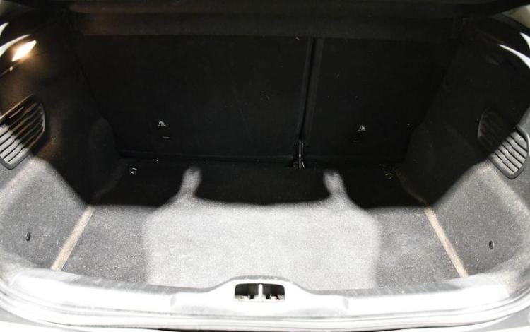 CITROEN C4 CACTUS 1,6 BLUEHDI 100 AIRDREAM GRIS EE-625-XS