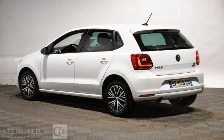 VOLKSWAGEN POLO 1,2 TSI 90CH BLUEMOTION BLANC EF-046-CG