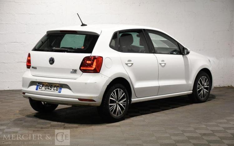 VOLKSWAGEN POLO 1,2 TSI 90CH BLUEMOTION BLANC EF-046-CG