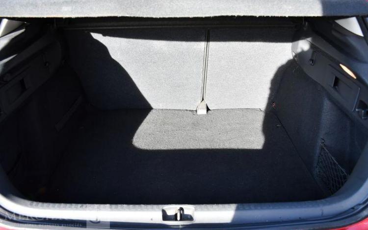 CITROEN C4 1,4 VTI 95 ATTRACTION ROUGE EF-440-MS