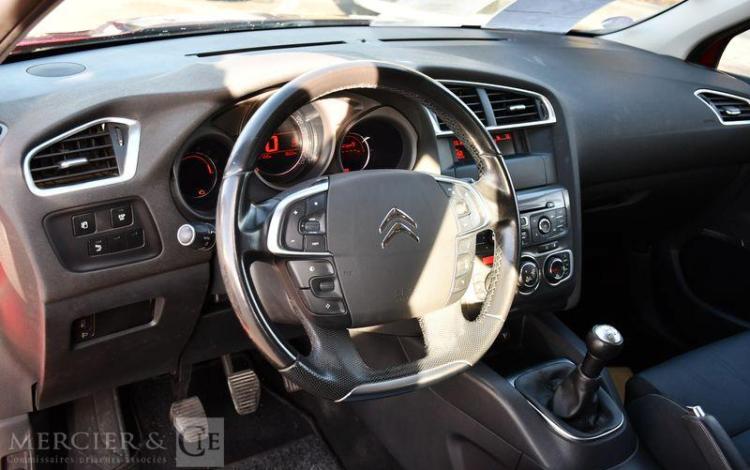 CITROEN C4 1,4 VTI 95 ATTRACTION ROUGE EF-440-MS