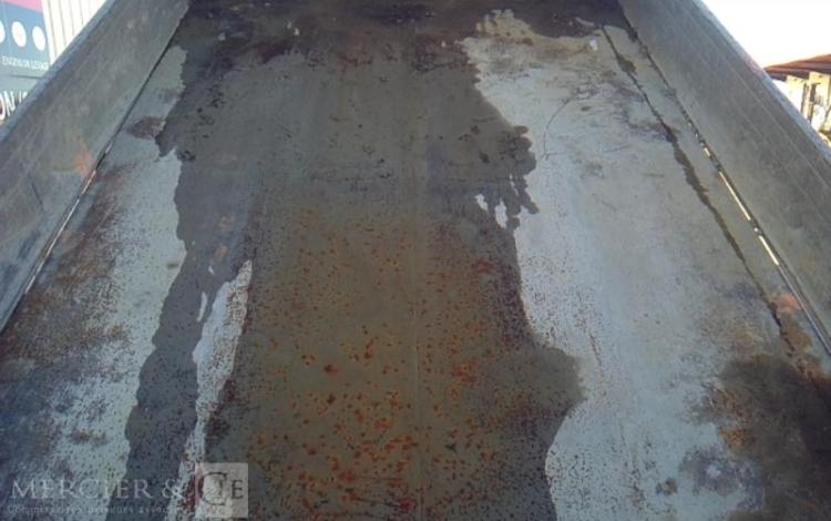 IVECO 35-130  BENNE SIMPLE CABINE COFFRE ROUGE EF-459-FE