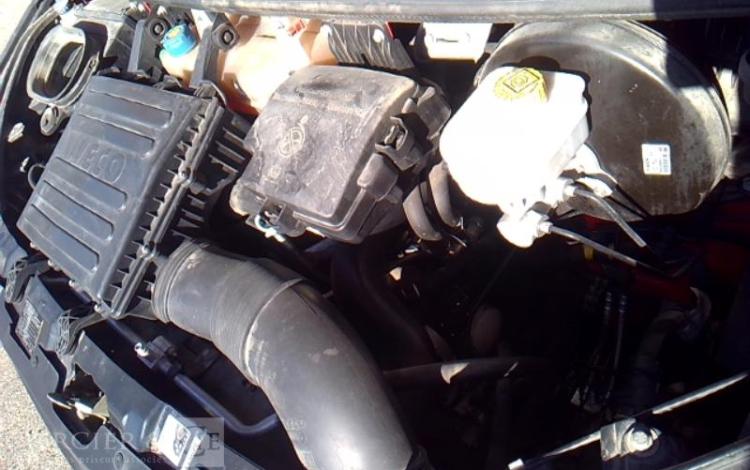 IVECO 35-130  BENNE SIMPLE CABINE COFFRE ROUGE EF-646-FV