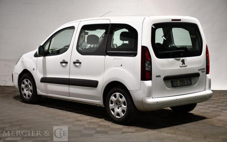 PEUGEOT Partner BLANC EG-289-DT