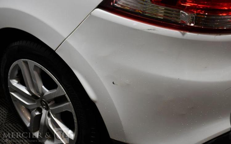 RENAULT CLIO BLANC EG-853-QF