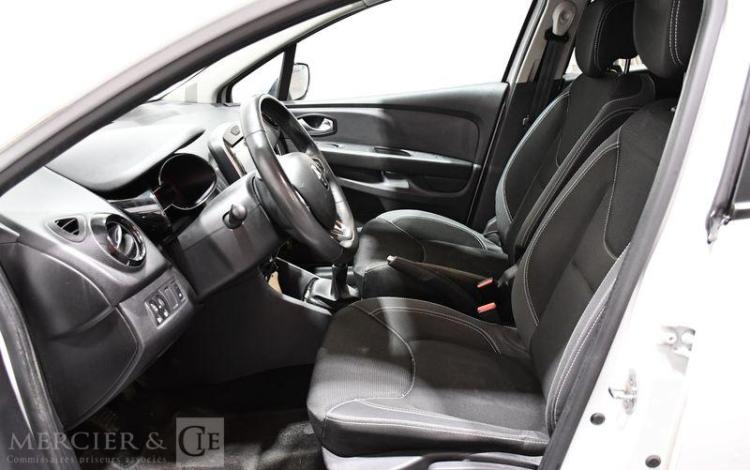 RENAULT CLIO BLANC EG-853-QF