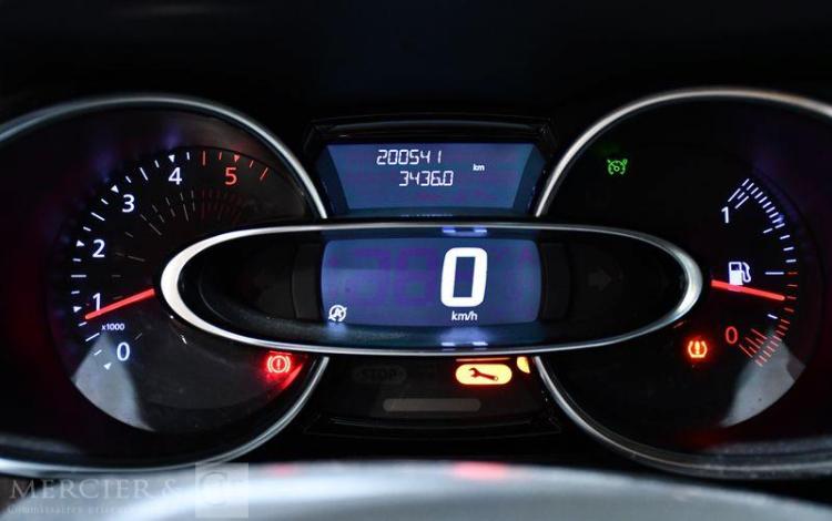 RENAULT CLIO BLANC EG-853-QF