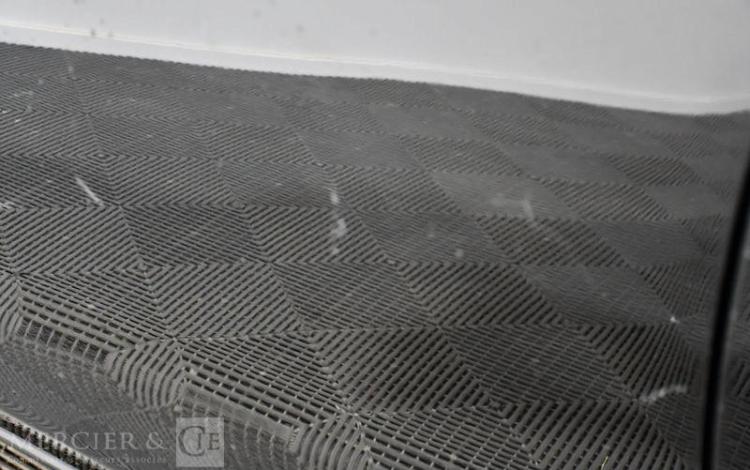 LAND ROVER DISCOVERY SPORT NOIR EH-134-PM