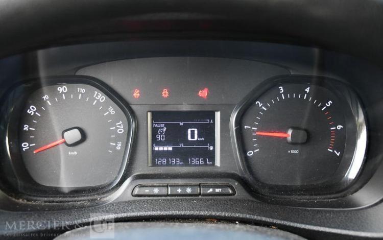 CITROEN JUMPY 1.6 BLUEHDI 95 M L2 CONFORT JAUNE EH-587-JK