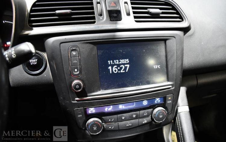 RENAULT KADJAR 1,2 TCE 130 ENERGY INTENS BLANC EH-865-SW
