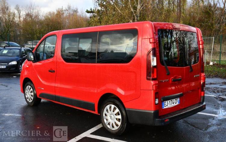 RENAULT TRAFIC COMBI 1.6 DCI 125 L1 ENERGY ZEN ROUGE EJ-174-CF