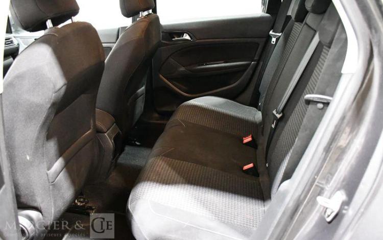 PEUGEOT 308 SW 1,6 BLUEHDI 120 ALLURE GRIS EJ-539-RE