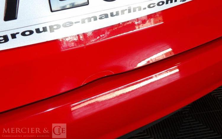 FORD FIESTA 1,2 80 EDITION ROUGE EJ-728-DS