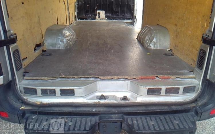 NISSAN NV400 2,3 DCI 165 GRIS EJ-761-NT