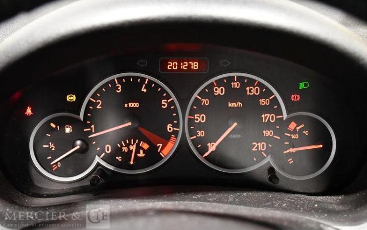 PEUGEOT 206 CC 1,6 110 SPORT BLEU EJ-888-EK