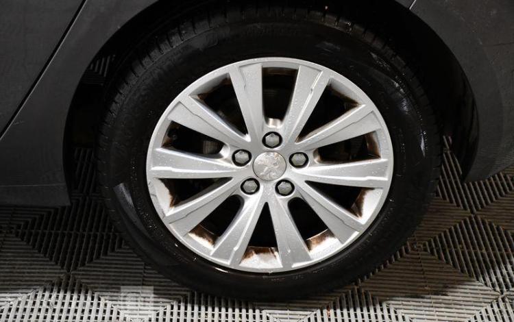 PEUGEOT 308 GRIS EK-150-XB