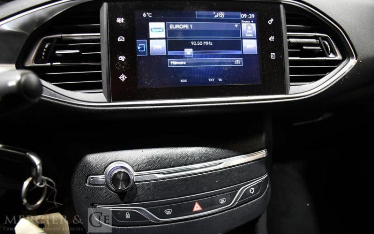 PEUGEOT 308 GRIS EK-150-XB