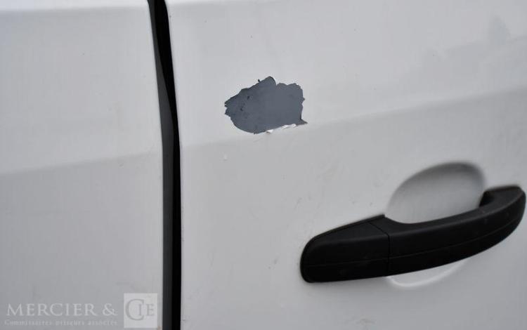 FORD CUSTOM 270 2.0 TDCI 130 L1H1 TREND BUSINESS BLANC EK-593-BT