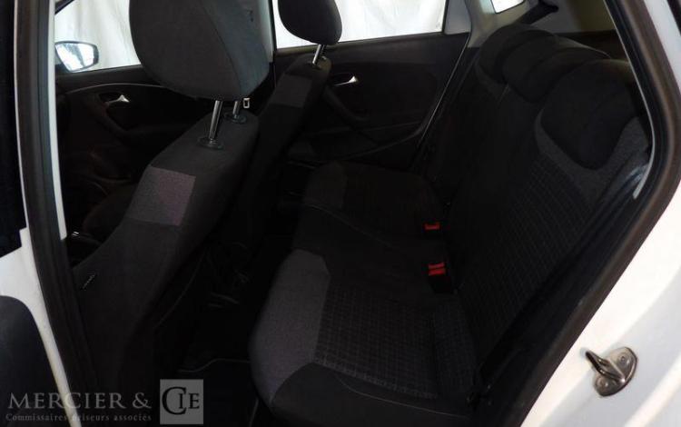 VOLKSWAGEN POLO 1.4 TDI 90CH BLUEMOTION CONFORT LINE BUSINESS BLANC EK-601-MM