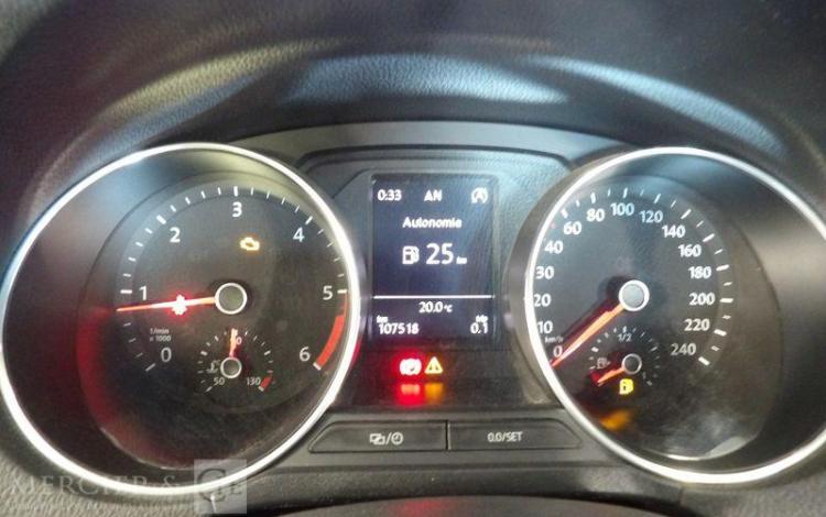 VOLKSWAGEN POLO 1.4 TDI 90CH BLUEMOTION CONFORT LINE BUSINESS BLANC EK-601-MM