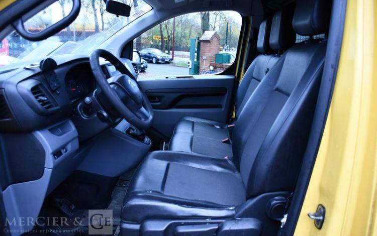 CITROEN JUMPY BHDI 95CH BVM TAILLE M CONFORT
 JAUNE EK-814-SN