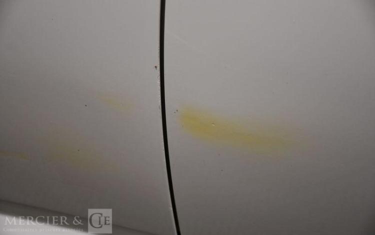 VOLKSWAGEN TOURAN BLANC EK-962-VN