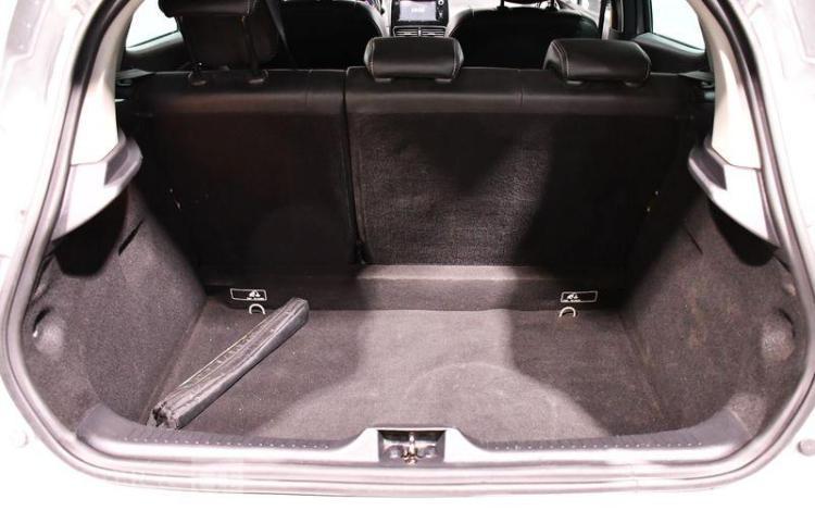 RENAULT CLIO 1.5 DCI 90 ENERGY INTENS GRIS EL-349-PM