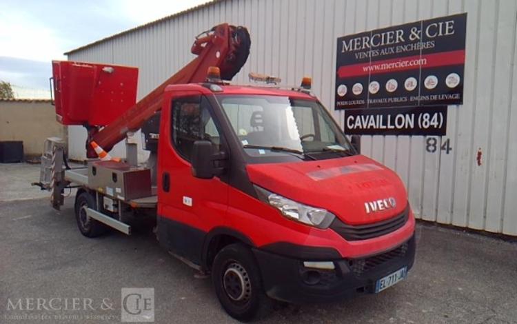 IVECO NACELLE 16M SUR VL LEGER  EL-711-JA