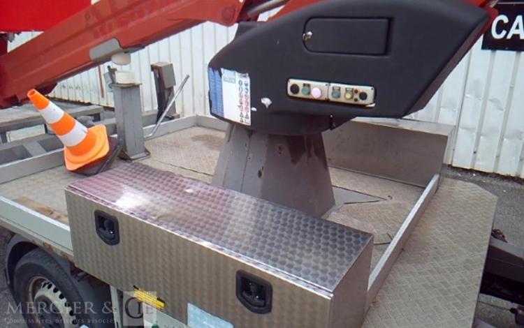 IVECO NACELLE 16M SUR VL LEGER  EL-711-JA