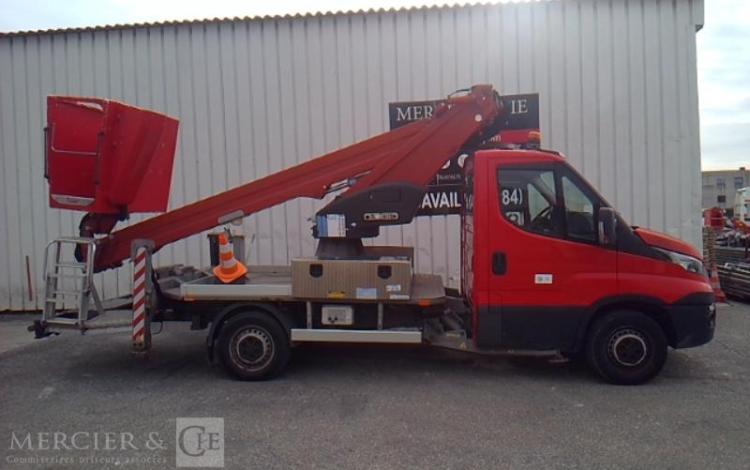 IVECO NACELLE 16M SUR VL LEGER  EL-711-JA