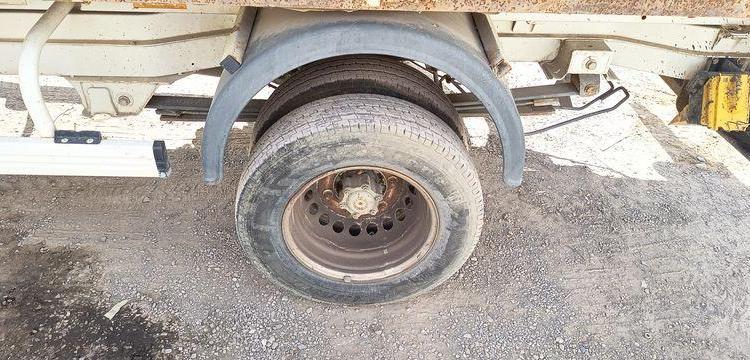 MERCEDES SPRINTER 2 2,2 D 143 CV BENNE AVEC COFFRE ACIER – DIESEL – 138102 KMS – AN 2017  EL-964-EJ