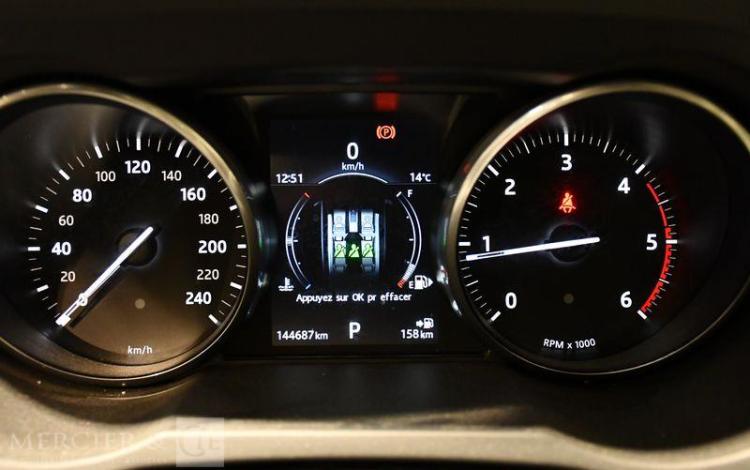 LAND ROVER EVOQUE 2,0 TD4 180 HSE 4WD BVA GRIS EM-395-XH