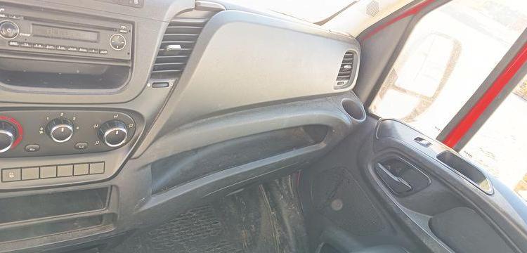 IVECO CAMION BENNE SIMPLE CAB – COFFRE  EN-015-QY