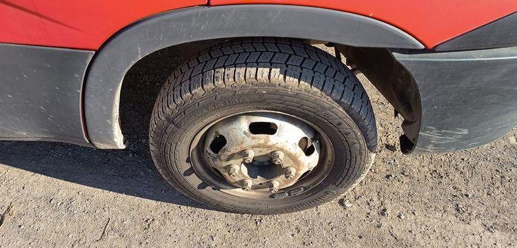 IVECO CAMION BENNE SIMPLE CAB – COFFRE  EN-015-QY