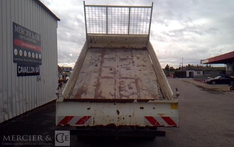 IVECO 35-140  BENNE SIMPLE CABINE BLANC EN-307-GP