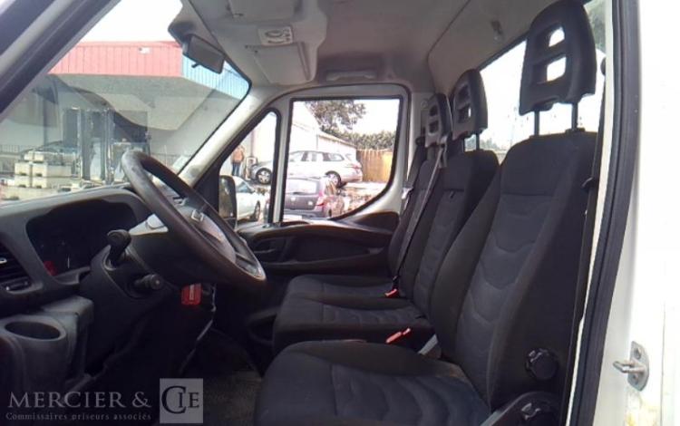 IVECO 35-140  BENNE SIMPLE CABINE BLANC EN-307-GP