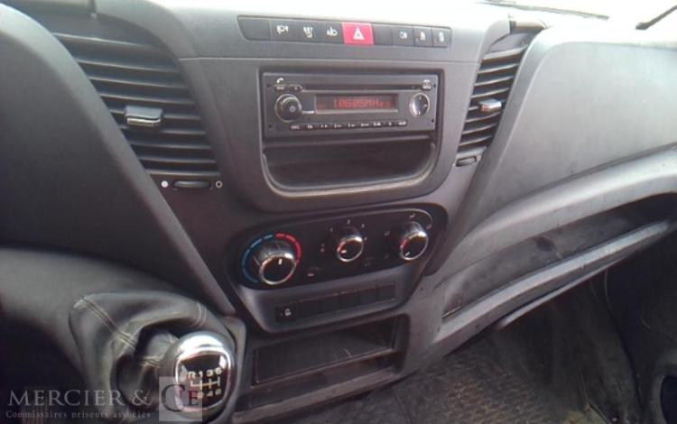 IVECO 35-140  BENNE SIMPLE CABINE BLANC EN-307-GP