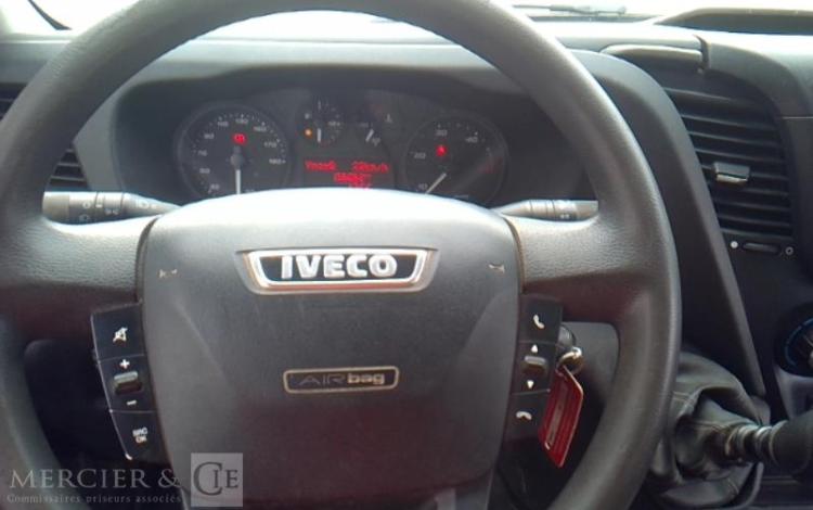 IVECO 35-140  BENNE SIMPLE CABINE BLANC EN-307-GP