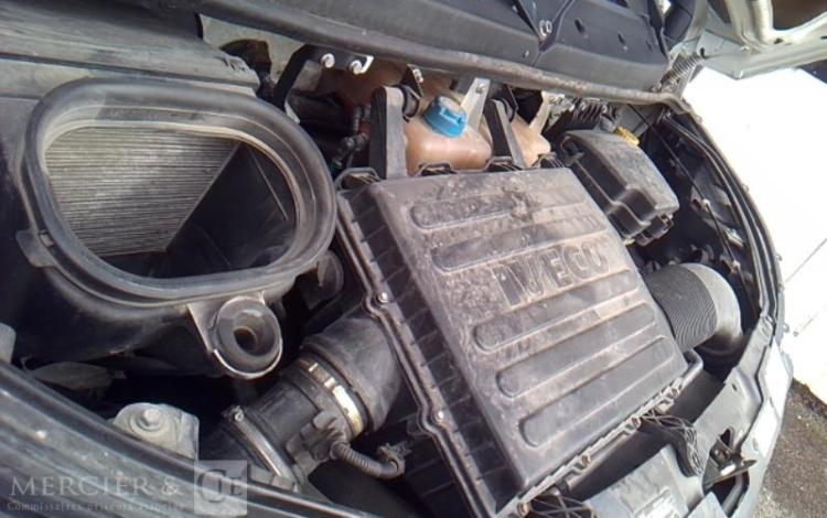 IVECO 35-140  BENNE SIMPLE CABINE BLANC EN-307-GP