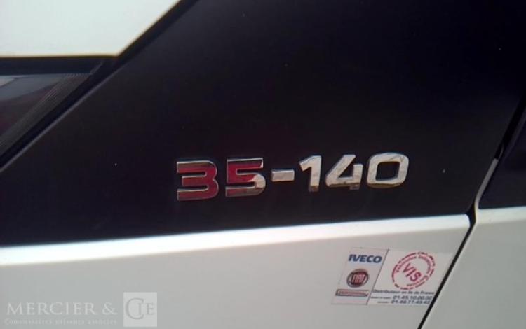 IVECO 35-140  BENNE SIMPLE CABINE BLANC EN-307-GP